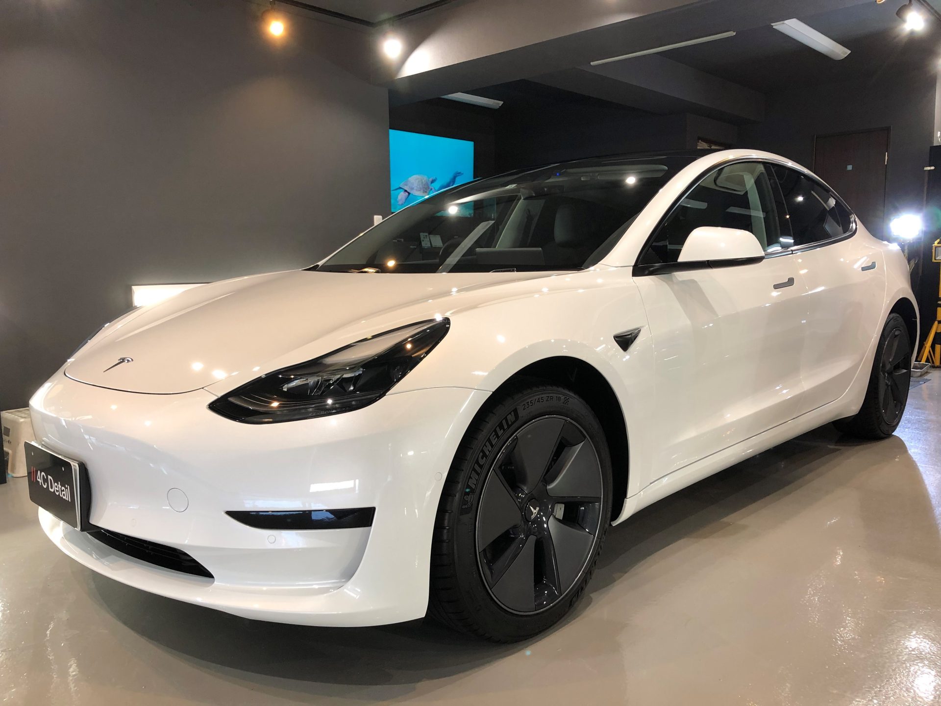 新車コーティング TESLAモデル3 ナノクリスタルプロガラスコーティング＆遮熱カーフィルム施工　神奈川県横浜市鶴見区