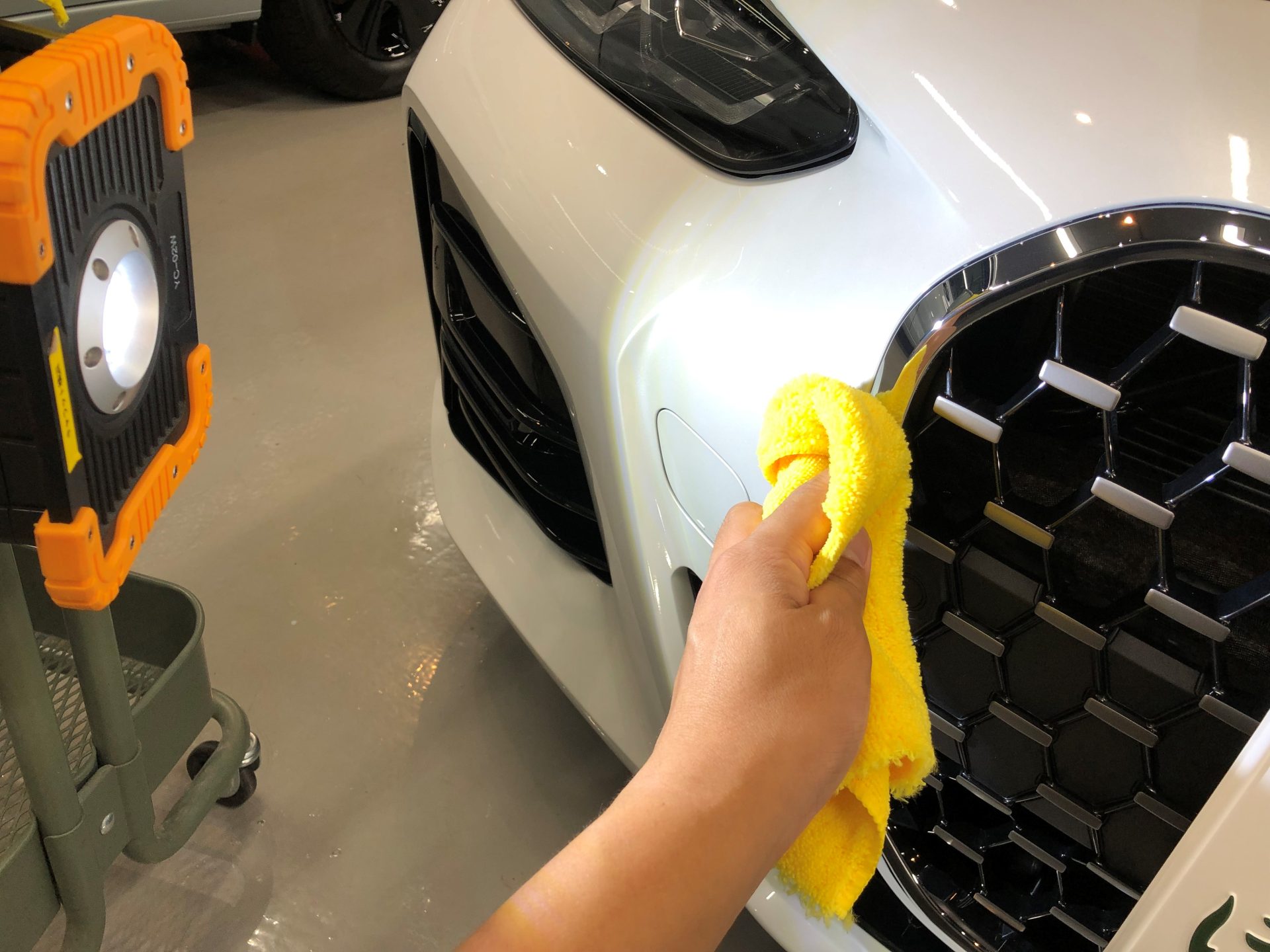 BMW 420カブリオレ フロントグリルクリーニング