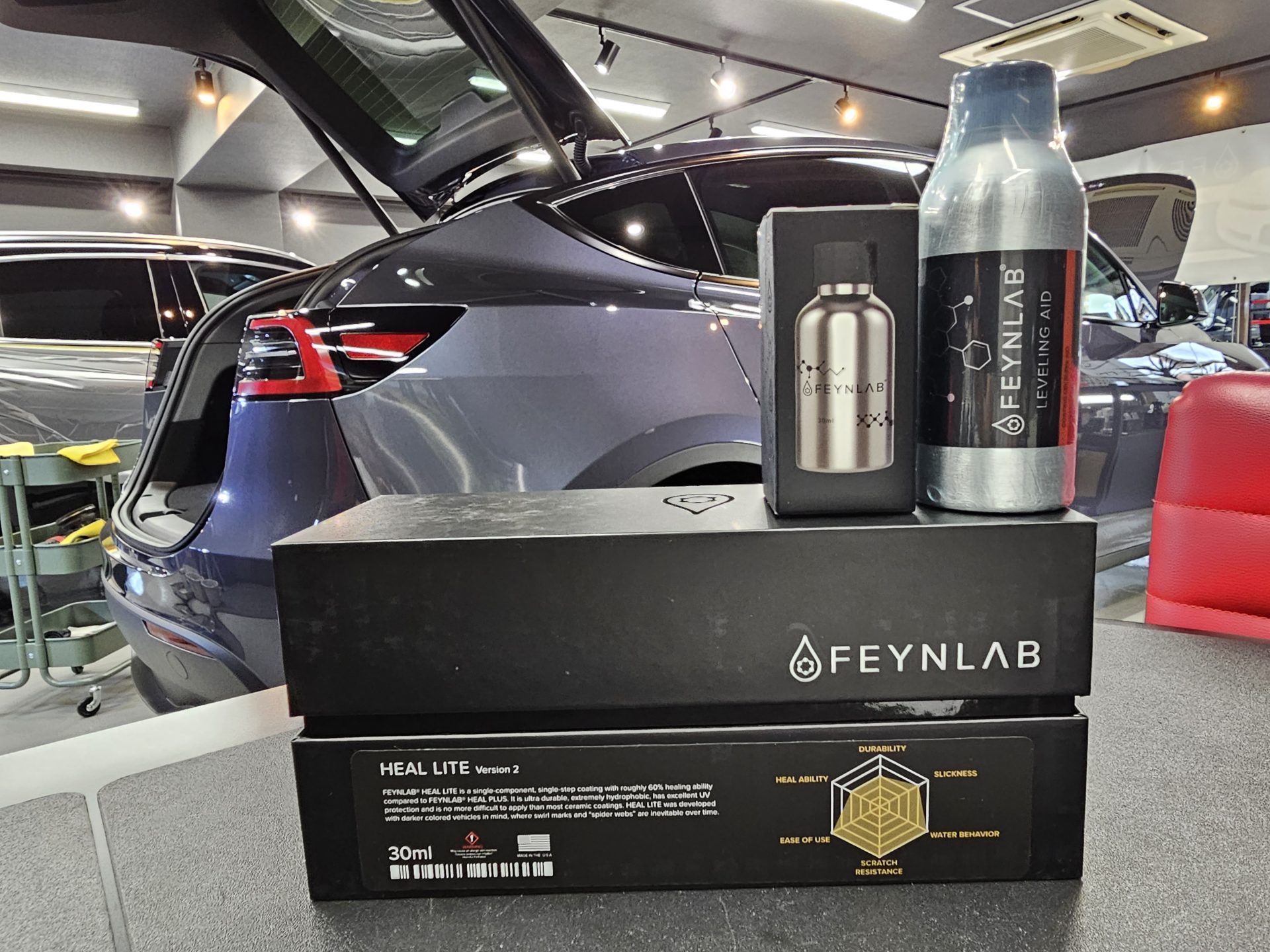 teslaモデルy feynlabヒールライト 3液