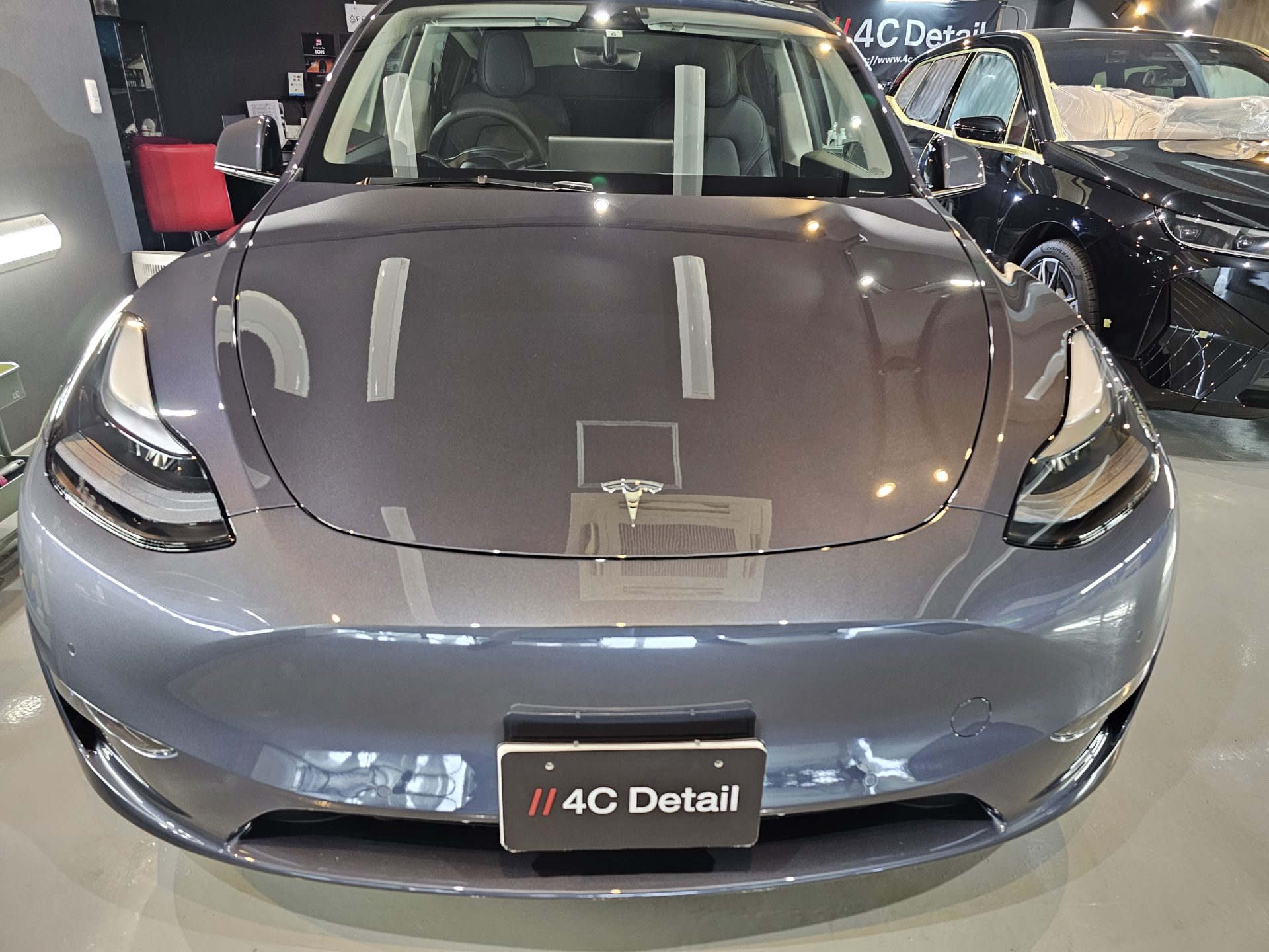 TESLAモデルYロングレンジ feynlabヒールライトセラミックコーティング